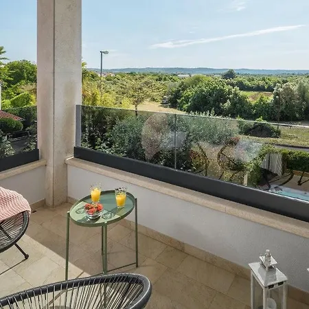 Diva- By Guide * Rovinj