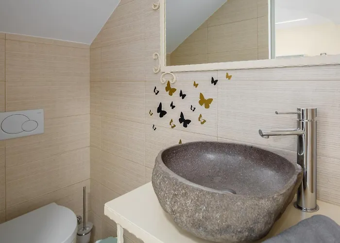 빌라 Diva- By Guide 로비니