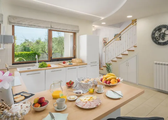 빌라 Diva- By Guide 로비니